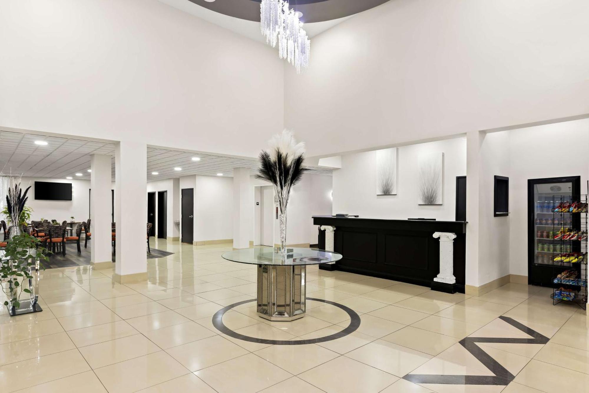 Sonesta Essential Savannah Hotel Georgetown