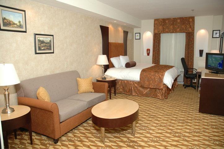 Sonesta Essential Savannah Hotel Georgetown