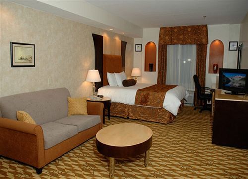 Hotel Sonesta Essential Savannah Georgetown